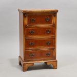954 6097 CHEST OF DRAWERS